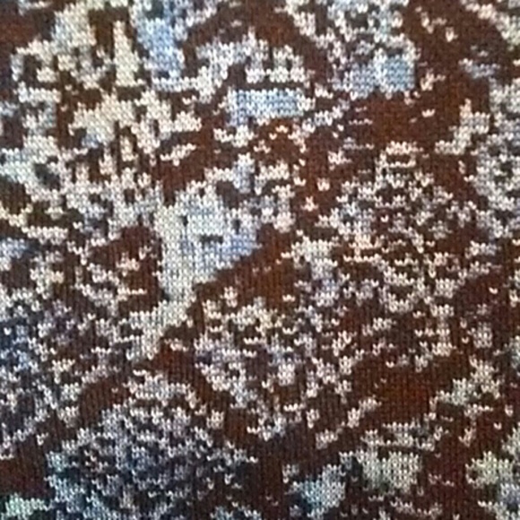 St. John Collection Shell/Top - Picture 3 of 4